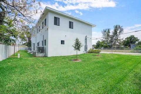 New Townhome Near Wilton/Las Olas/Beach 劳德代尔堡 外观 照片