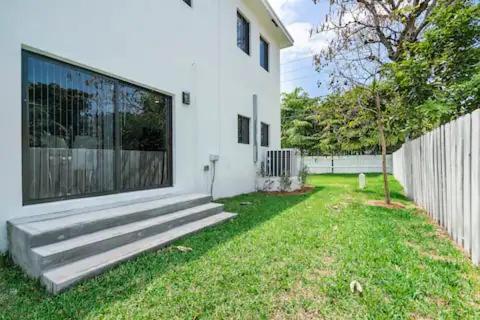 New Townhome Near Wilton/Las Olas/Beach 劳德代尔堡 外观 照片